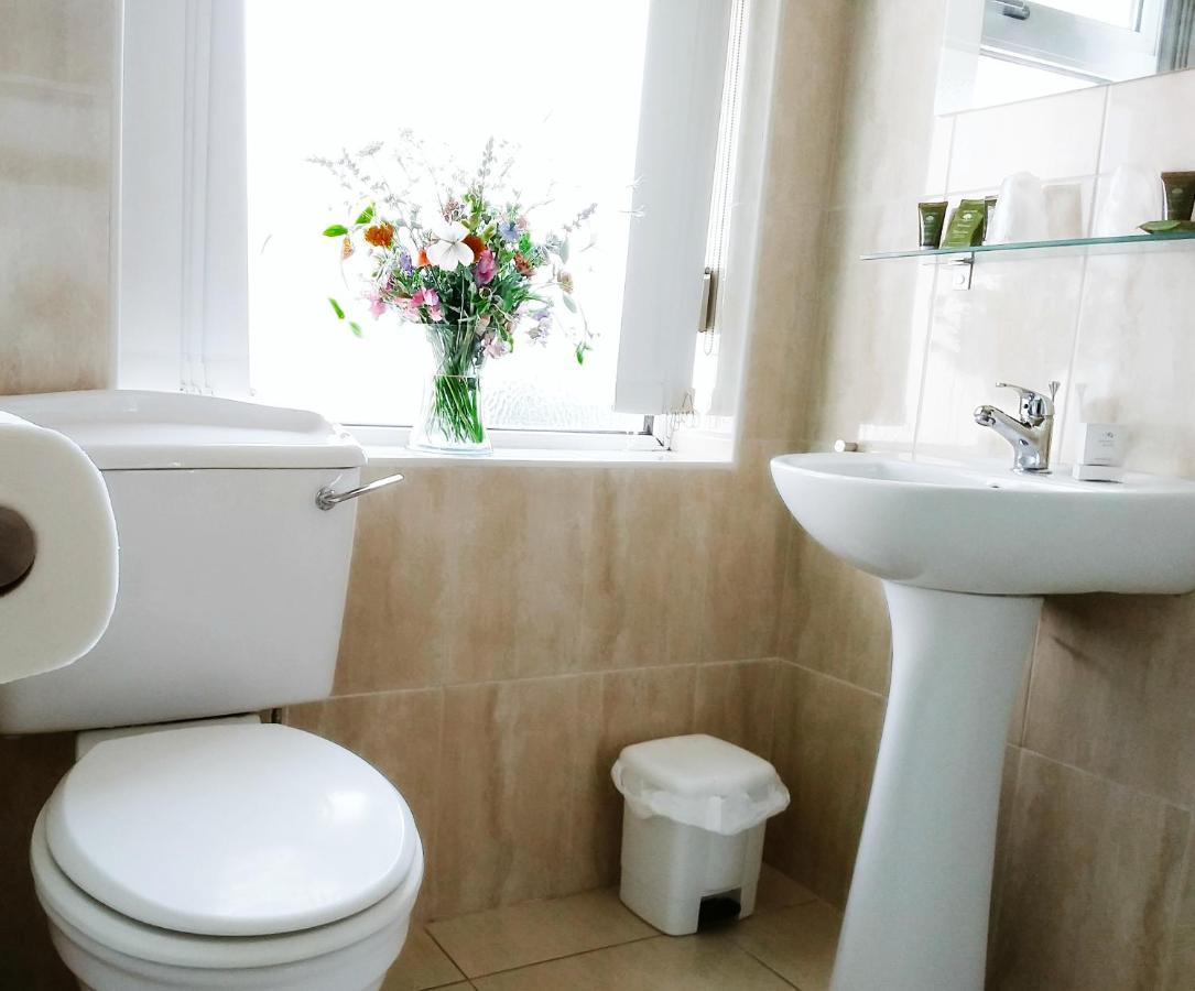 The Sands Bed & Breakfast 4*